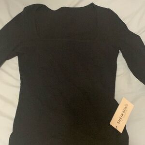Shein Basics Black Sleeved T-Shirt